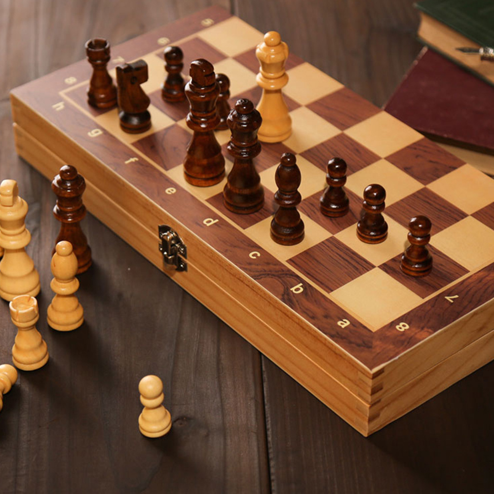 29x29cm 大型チェス盤 戦略的思考力を養う 3 in  - Board Game Zenith のレビューと価格